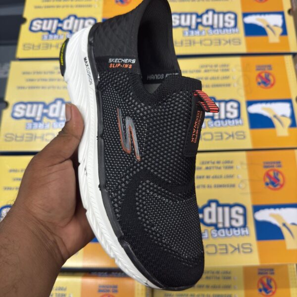 Skechers goodyear